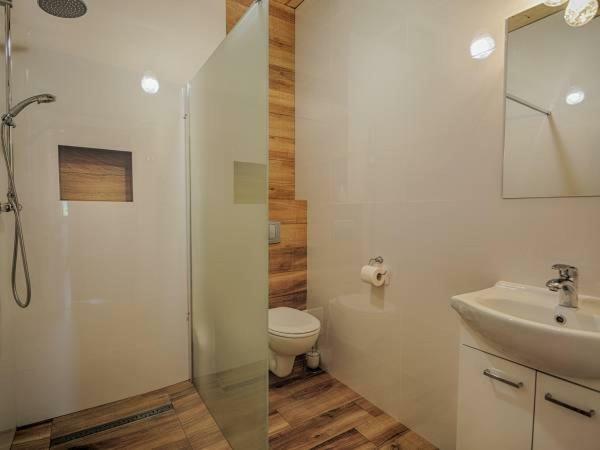 Pensjonat Leśniczówka Apartamenty Gajówka Berezka Exterior foto